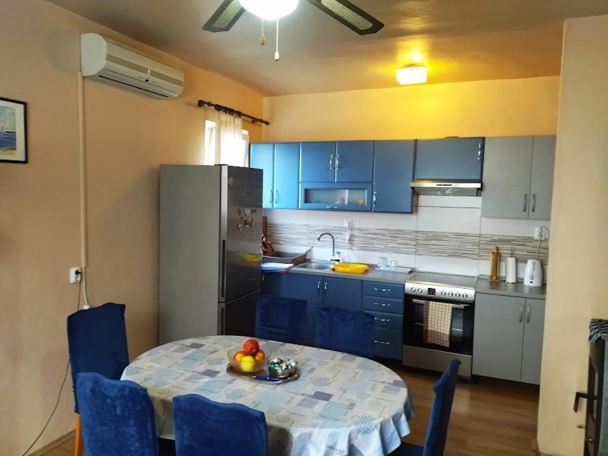 Apartment In Nin With Terrace, Air Conditioning, Wi-Fi ภายนอก รูปภาพ
