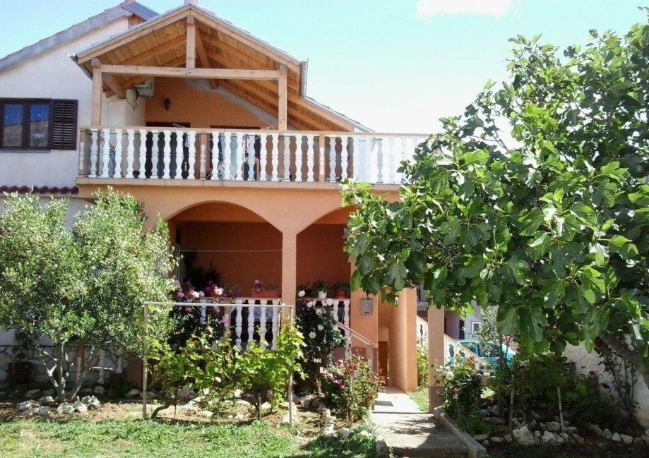 Apartment In Nin With Terrace, Air Conditioning, Wi-Fi ภายนอก รูปภาพ